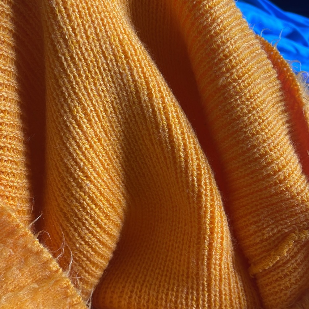BP Sweater - Picture 10 of 11